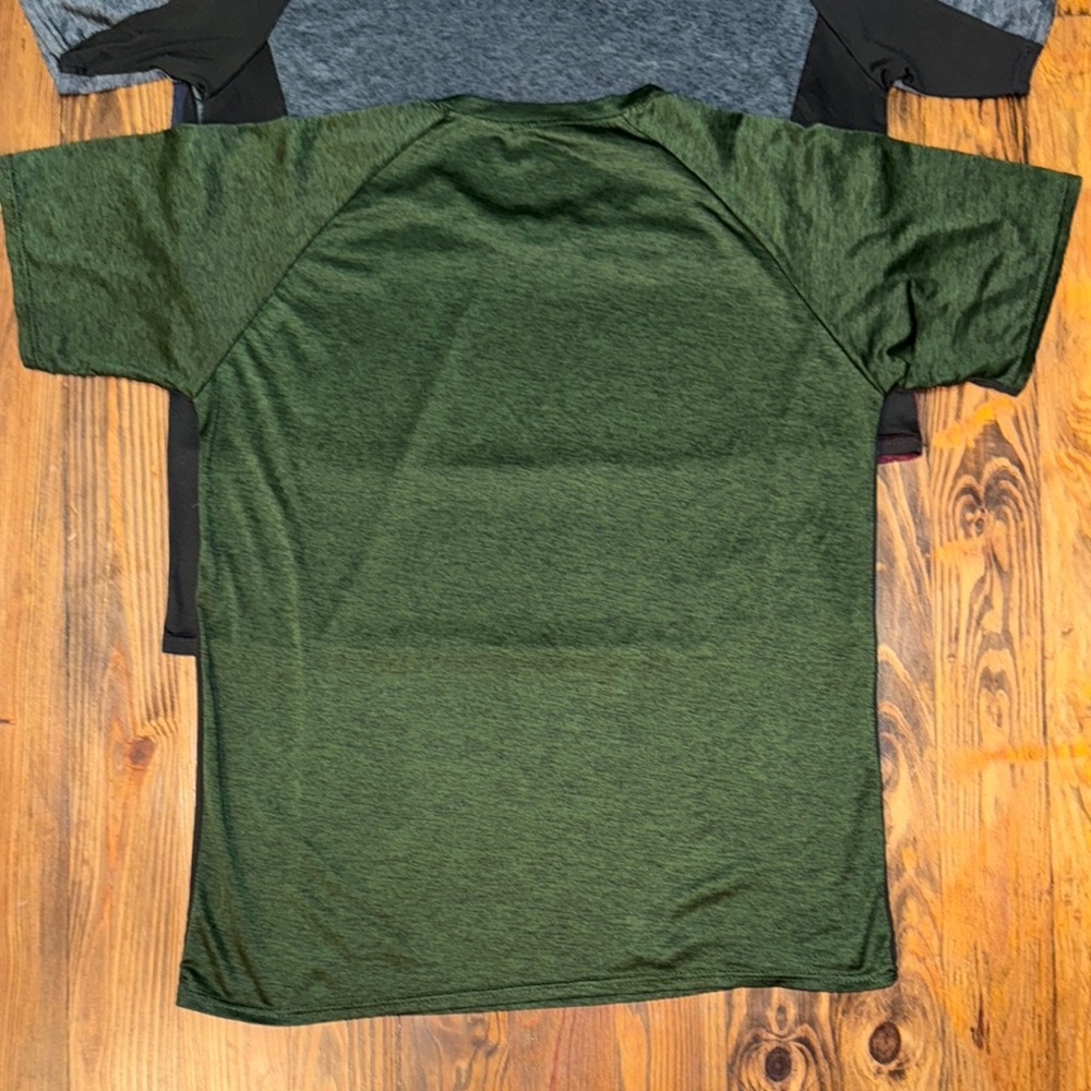 Real Essentials 5 Pack Men’s Short Sleeve Dry Fit Active Crew Neck Tee Shirts - Picture 6 of 14